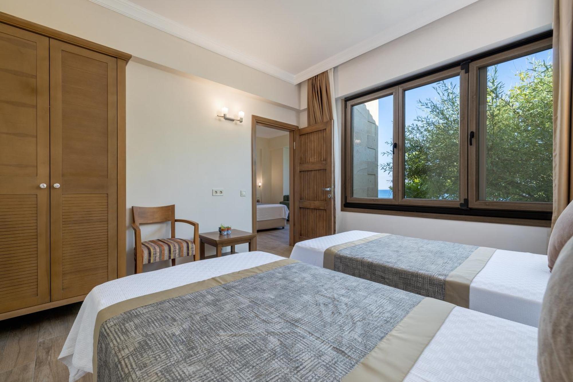 Cinarli Kasri Hotel İmroz Екстериор снимка